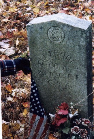 Civil War soldier gravestone